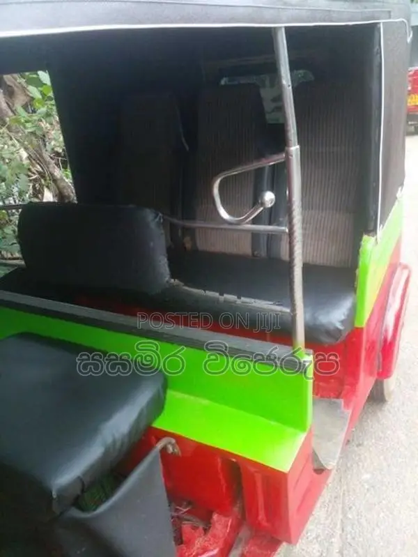 Bajaj RE 1998