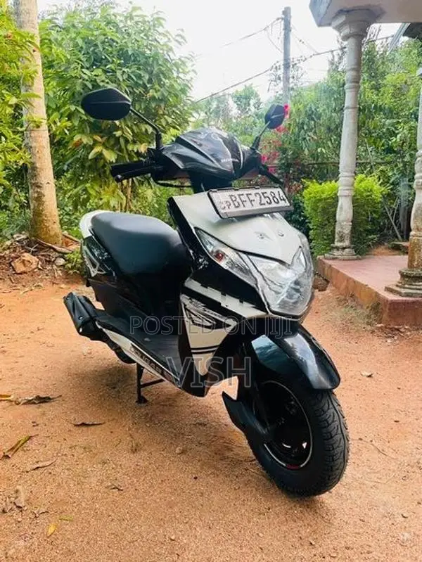 Honda Dio 2017