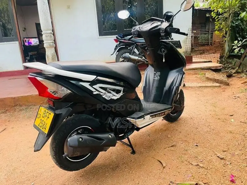 Honda Dio 2017