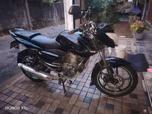 Bajaj Pulsar 135 2011