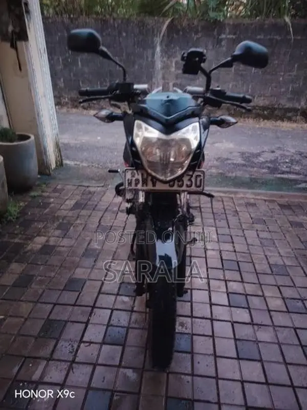 Bajaj Pulsar 135 2011