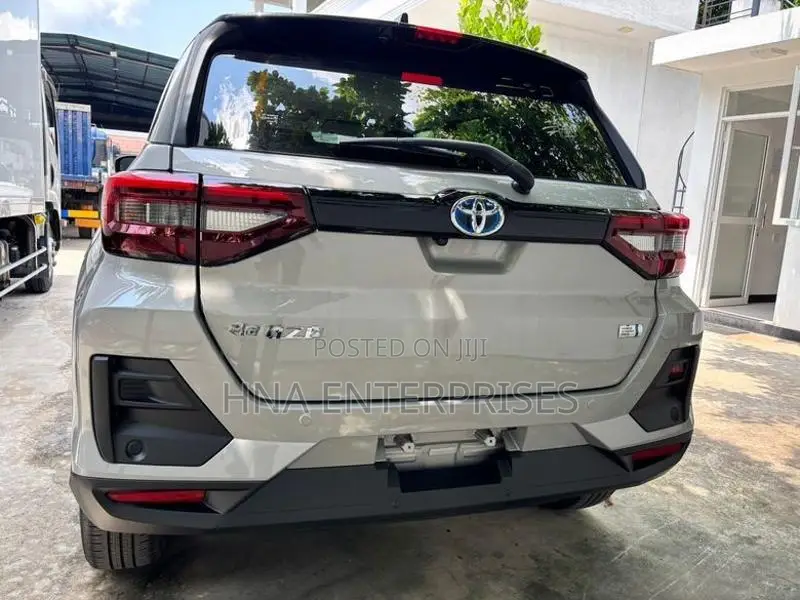 Toyota Raize Z Hybrid 2026