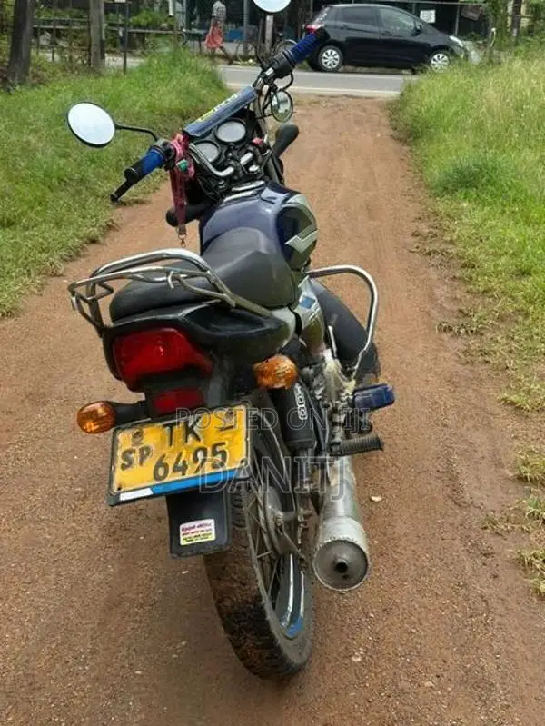 Bajaj CT100 2007