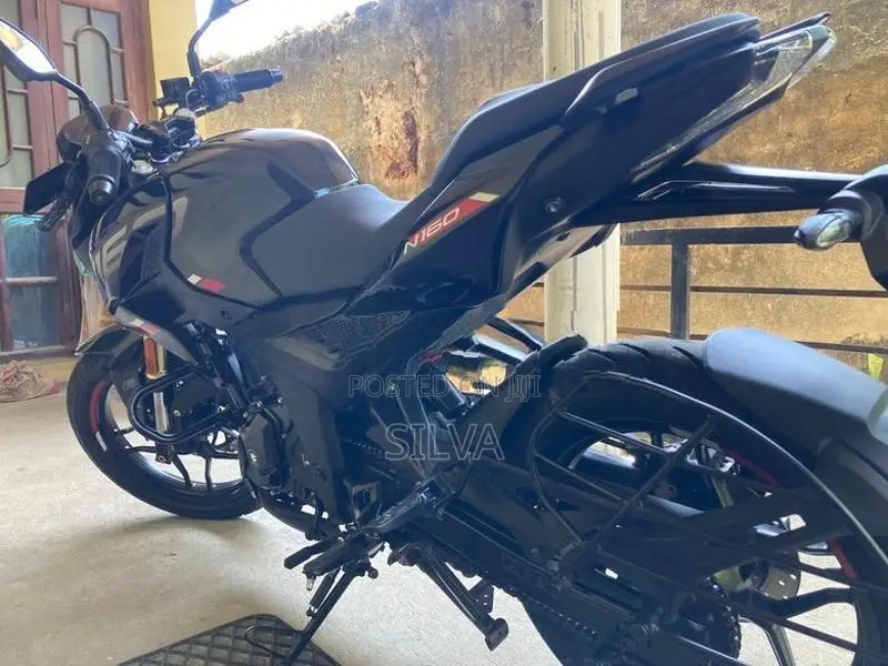 Bajaj Pulsar N160 2026
