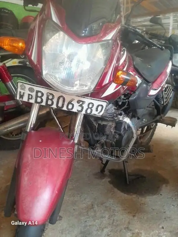TVS Metro 100 2017