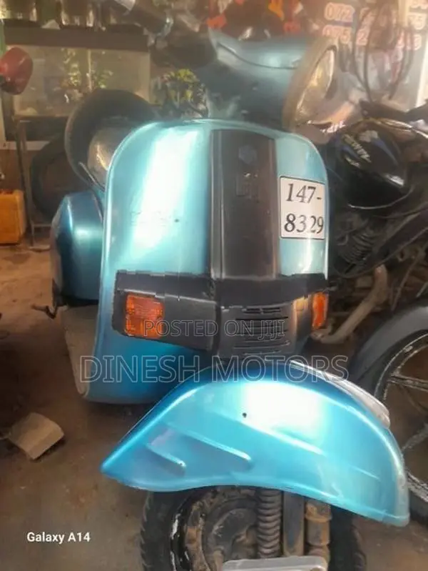 Bajaj Chetak 1996