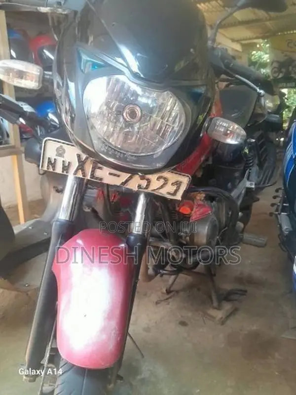 Bajaj Pulsar 150 2012