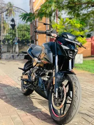 Bajaj Pulsar N160 2025