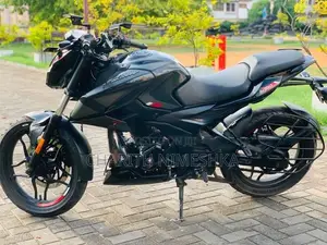 Bajaj Pulsar N160 2025