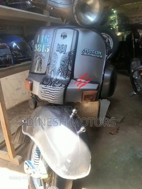 Bajaj Chetak 1996