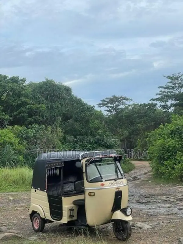 Bajaj RE Three-Wheeler 1998