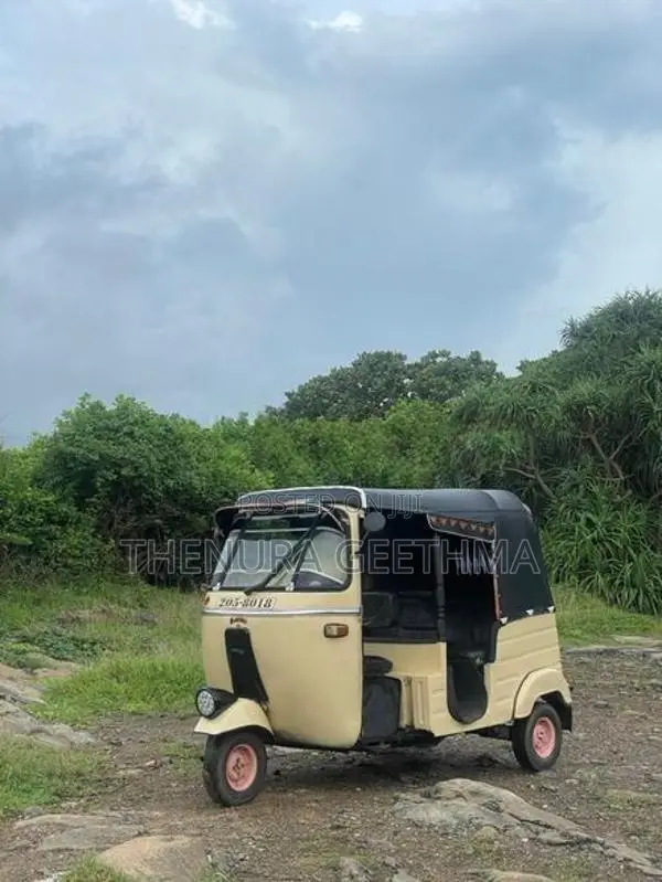 Bajaj RE Three-Wheeler 1998