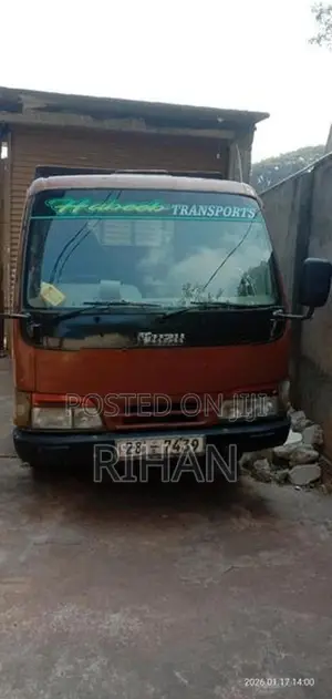 Isuzu Elf 1977