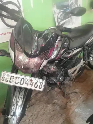 Bajaj Discover 125 M 2015