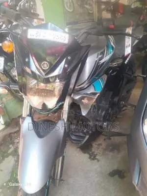 Yamaha FZ 2017