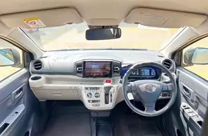 Daihatsu Mira X SA 2025