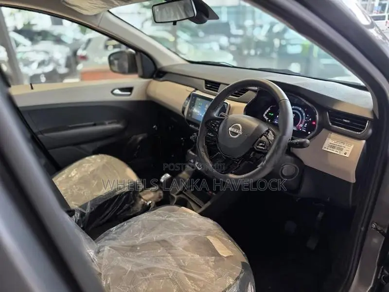 Nissan Gravite Tekna Plus 2026