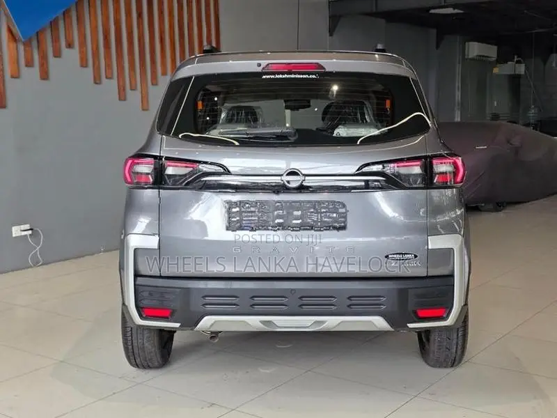 Nissan Gravite Tekna Plus 2026
