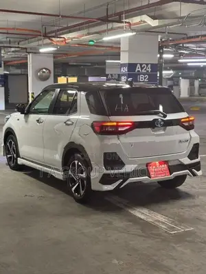 Daihatsu Rocky Premium G 2026