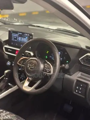 Daihatsu Rocky Premium G 2026