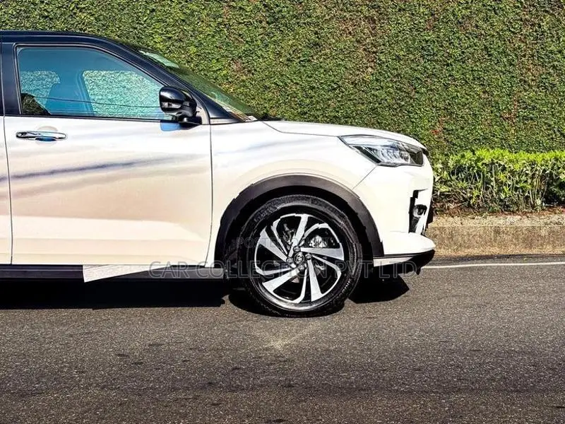 Toyota Raize 1000cc Z Grade 2025