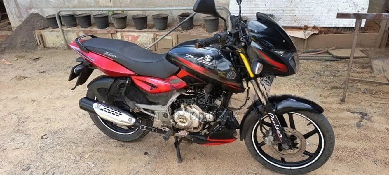 Bajaj Pulsar P150 2016
