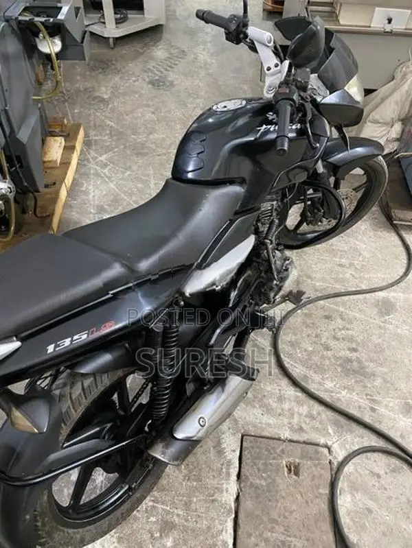 Bajaj Pulsar 135 2011