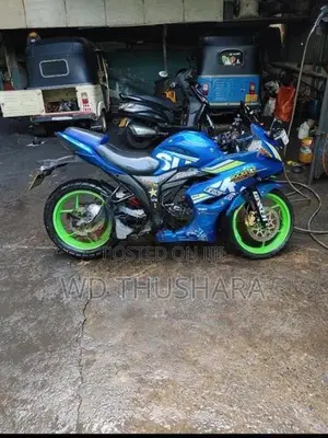Suzuki Gixxer SF 2018