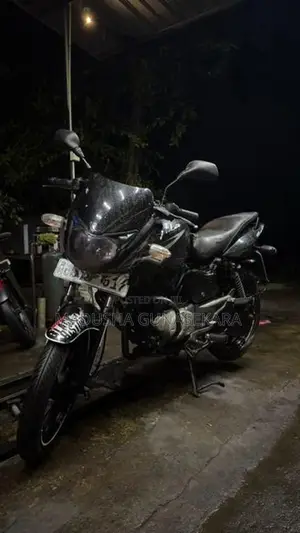 Bajaj Pulsar 150 2017