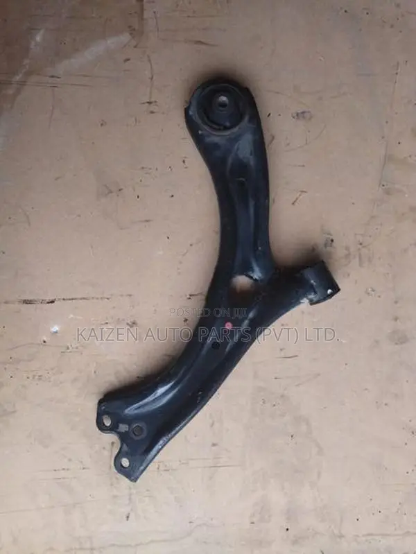Honda Vezel Lower Arm