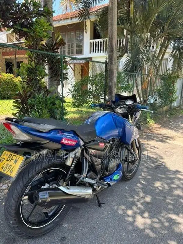 TVS Apache RTR 180 2017