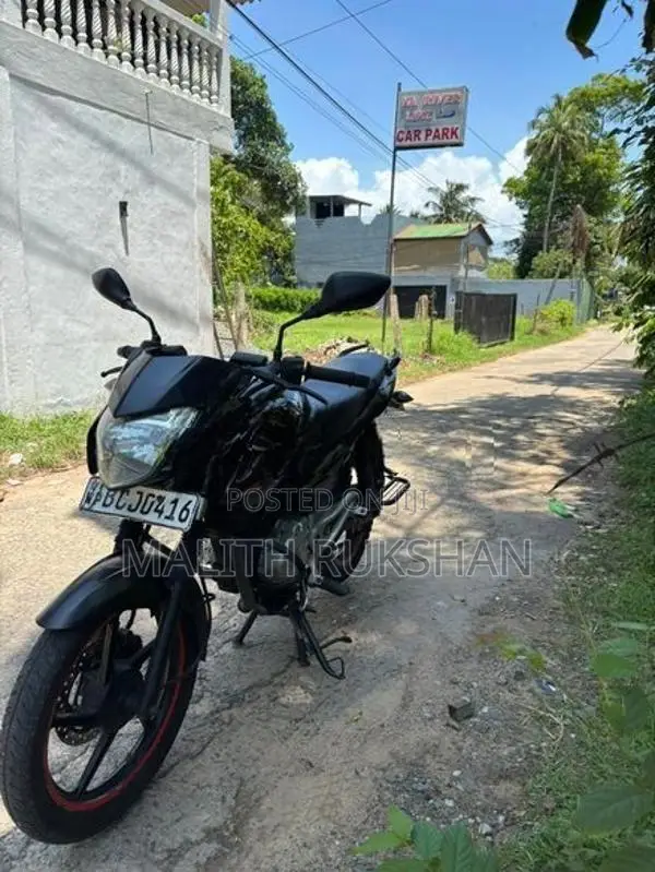 Bajaj Pulsar 135 LS 2015