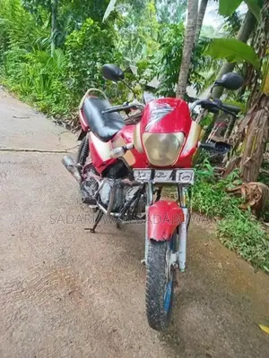 TVS Centra 2005