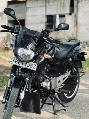 Bajaj Pulsar 150 2016