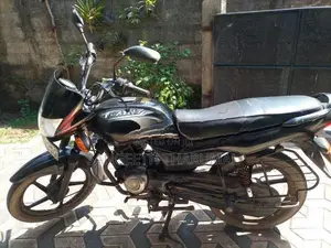 Bajaj Platina 100 ES 2015