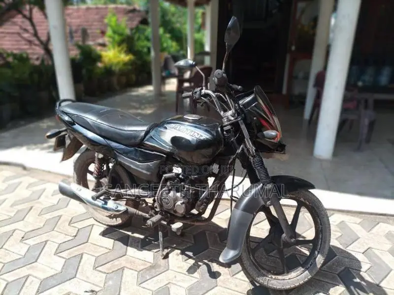 Bajaj Platina 100 ES 2015