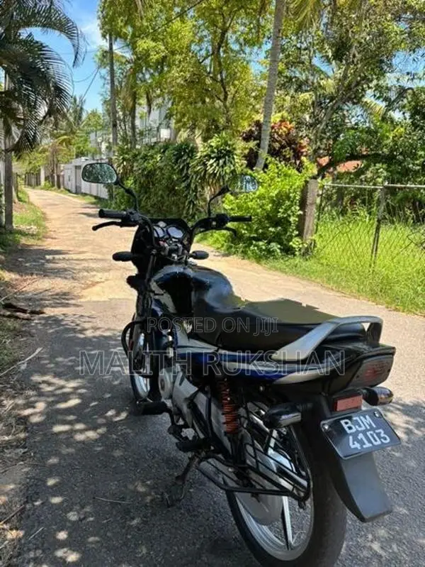 Bajaj CT100 ES 2024