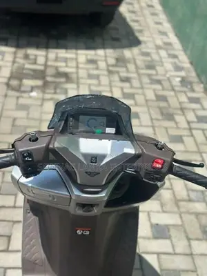 Suzuki Burgman 125 2026