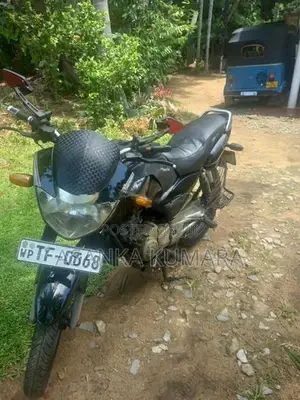 TVS Apache 2007