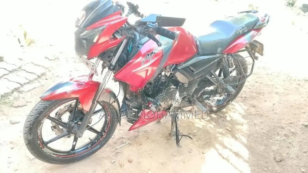 TVS Apache 2011
