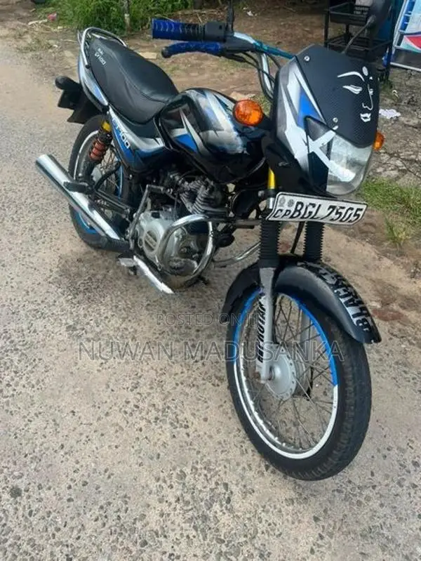 Bajaj CT100 2018