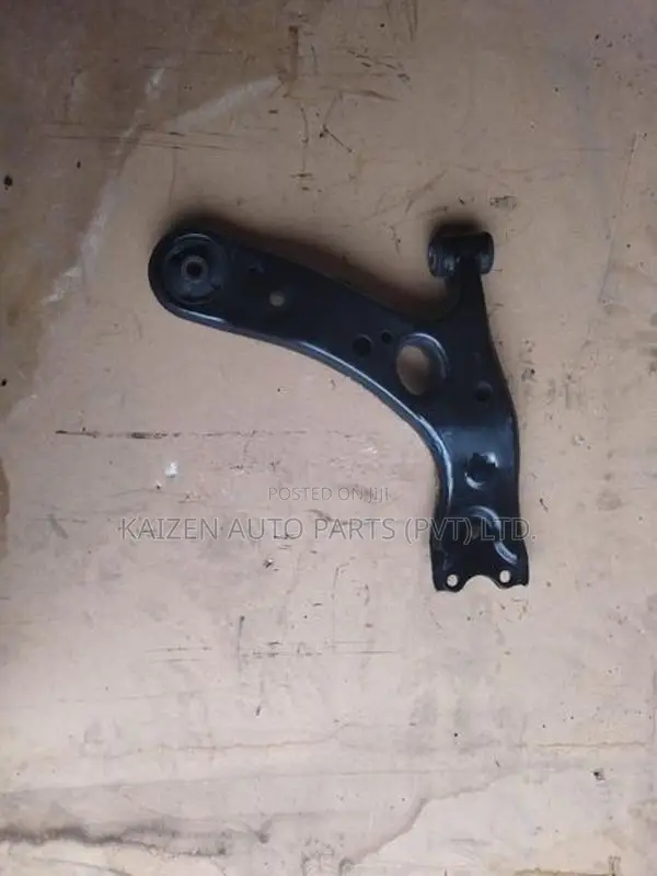 Toyota Prius 40 Lower Arm
