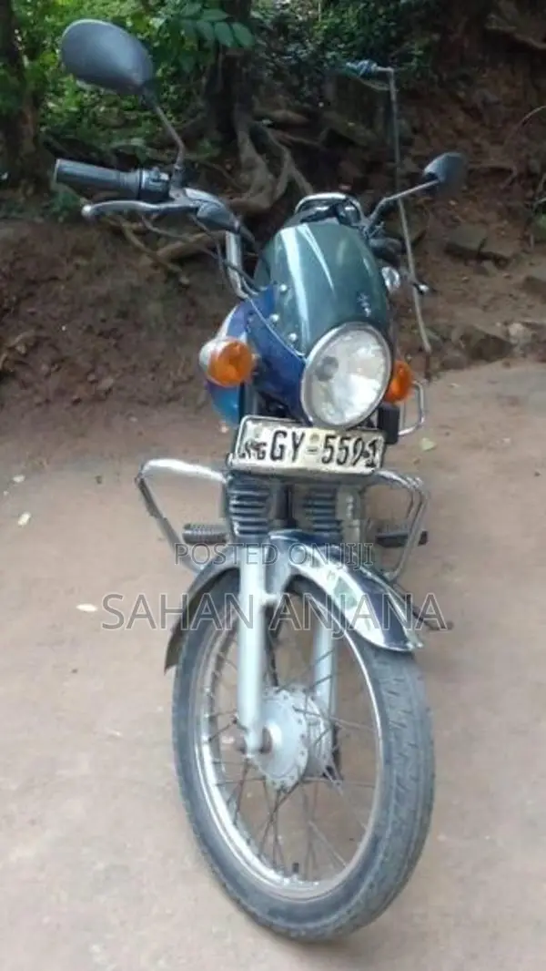 Bajaj Boxer 2003