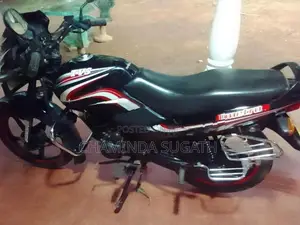 TVS Metro 2016