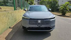 Honda Vezel Z GRADE B/NEW 2025