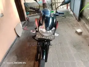Bajaj Discover 100 2010