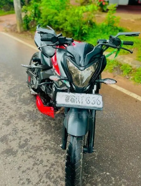 Bajaj Pulsar NS200 2018