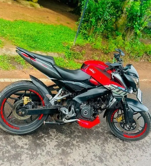 Bajaj Pulsar NS200 2018