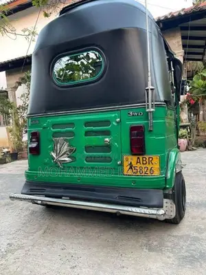 Bajaj RE Auto 2018
