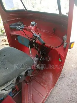 Bajaj RE 1996
